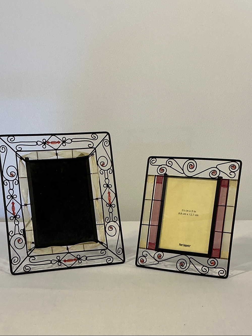 Decorative Photo Frame set of 2 -  3.5 inch x 5 inch and 5 inch x 7 inch
